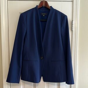 Ann Taylor Navy Blazer Cutaway Blazer in bi-stretch 603952
